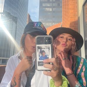 Meet your Posher, Bella